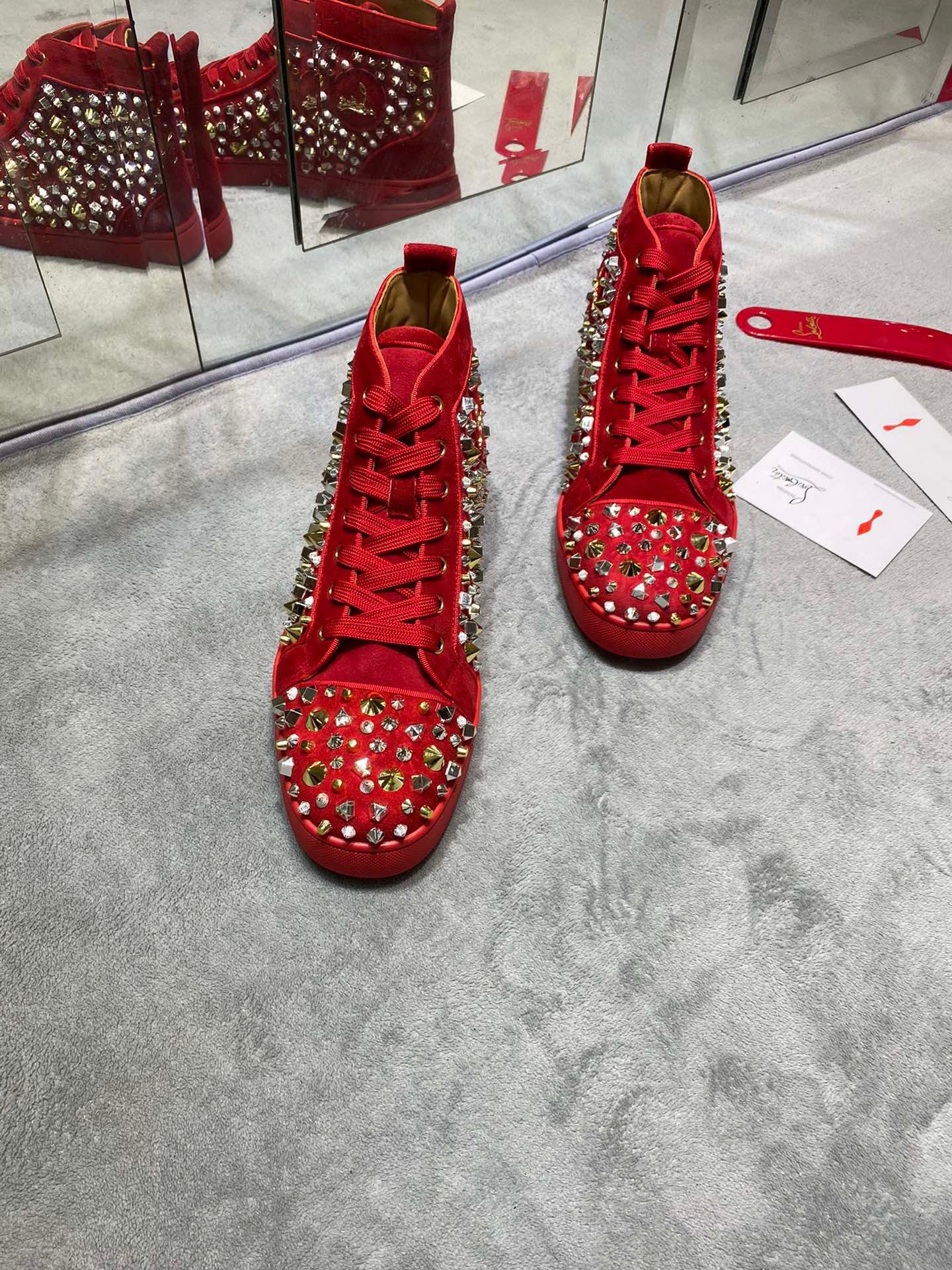 CL SPIKES SNEAKERS