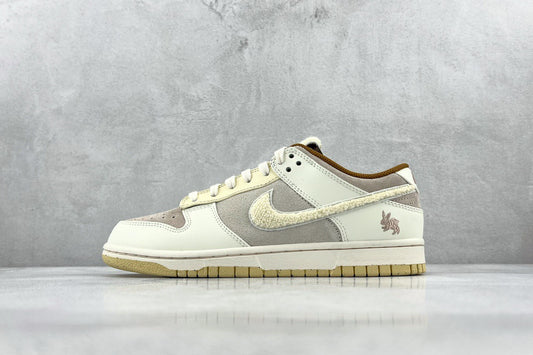 DUNK LOW YEAR OF THE RABBIT
