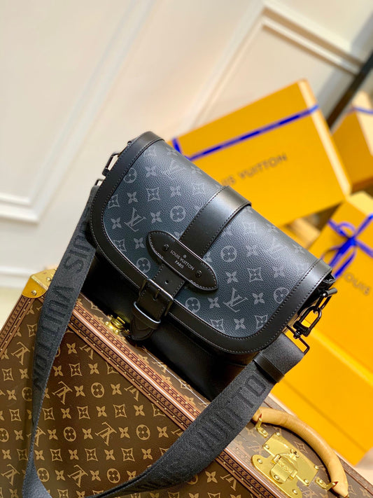 LOU SAUMUR MESSENGER BAG