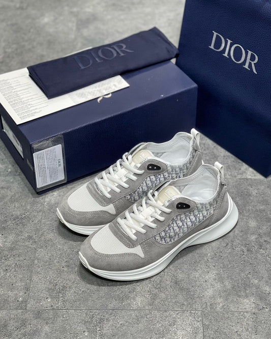 CD B25 SNEAKERS