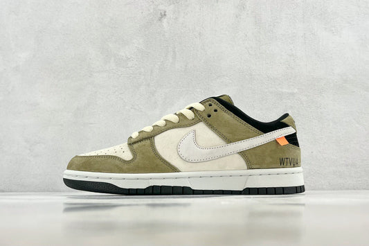 DUNK LOW x OTOMO KATUSHIRO