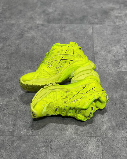 BAL RUNNER TRAINERS