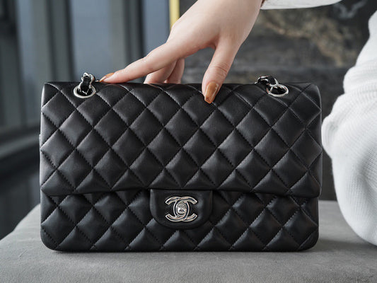 CC CLASSIC FLAP BAG