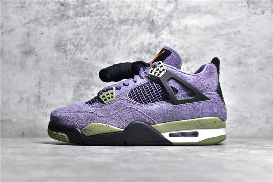 NIKE JORDAN 4 RETRO