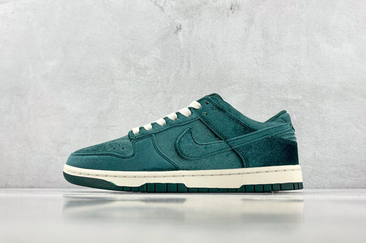DUNK LOW ATOMIC TEAL