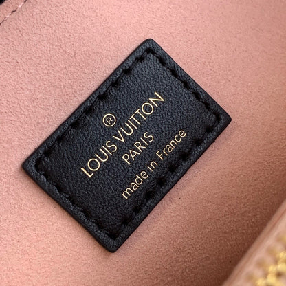 LOU COUSSIN PM BAG